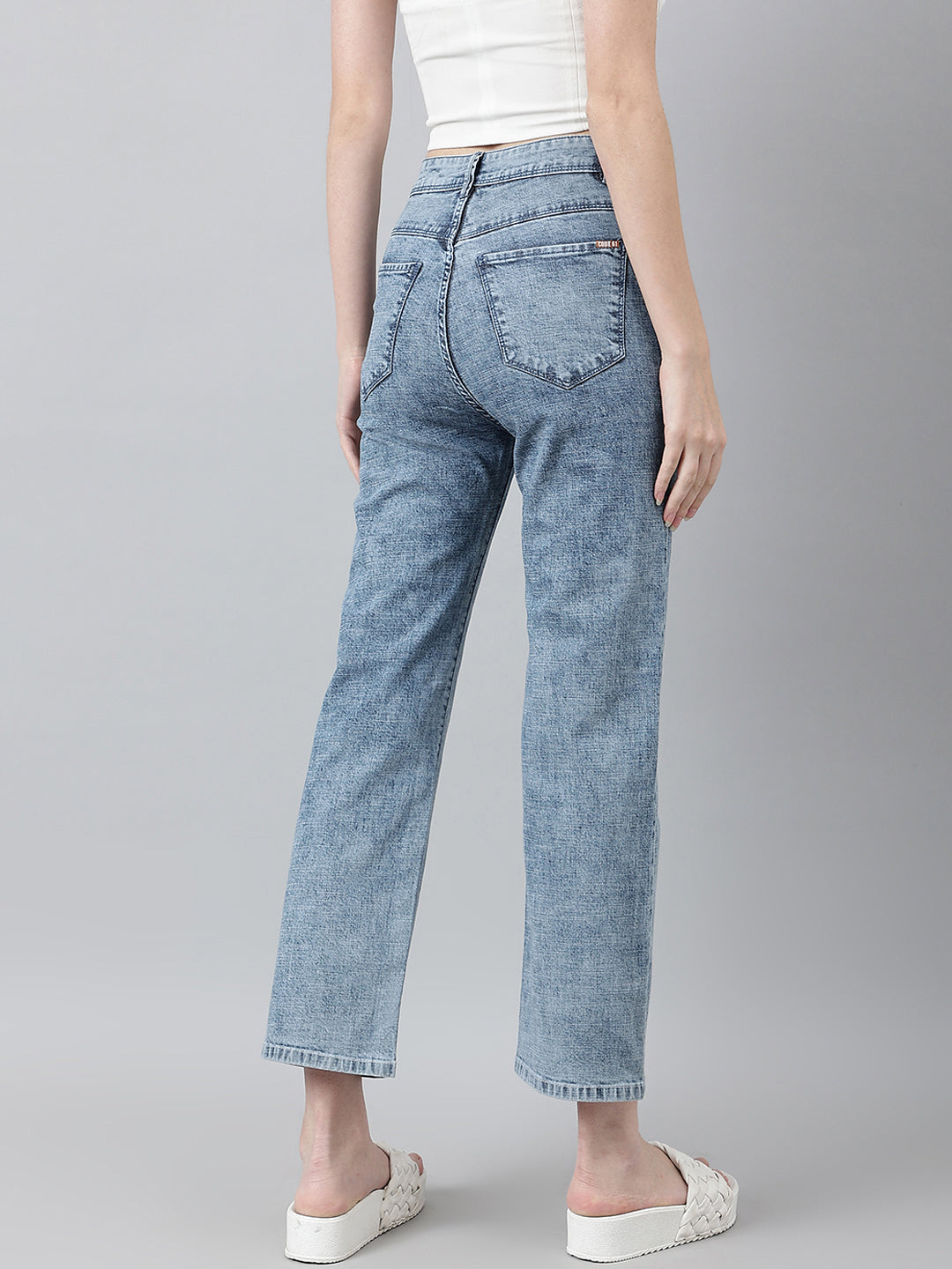 Shades of Blue Wide-Leg Jeans