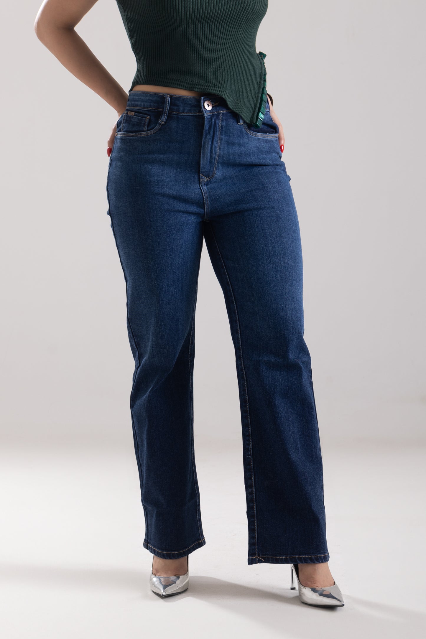 Blue Loose-Fit Wide-Leg Jeans