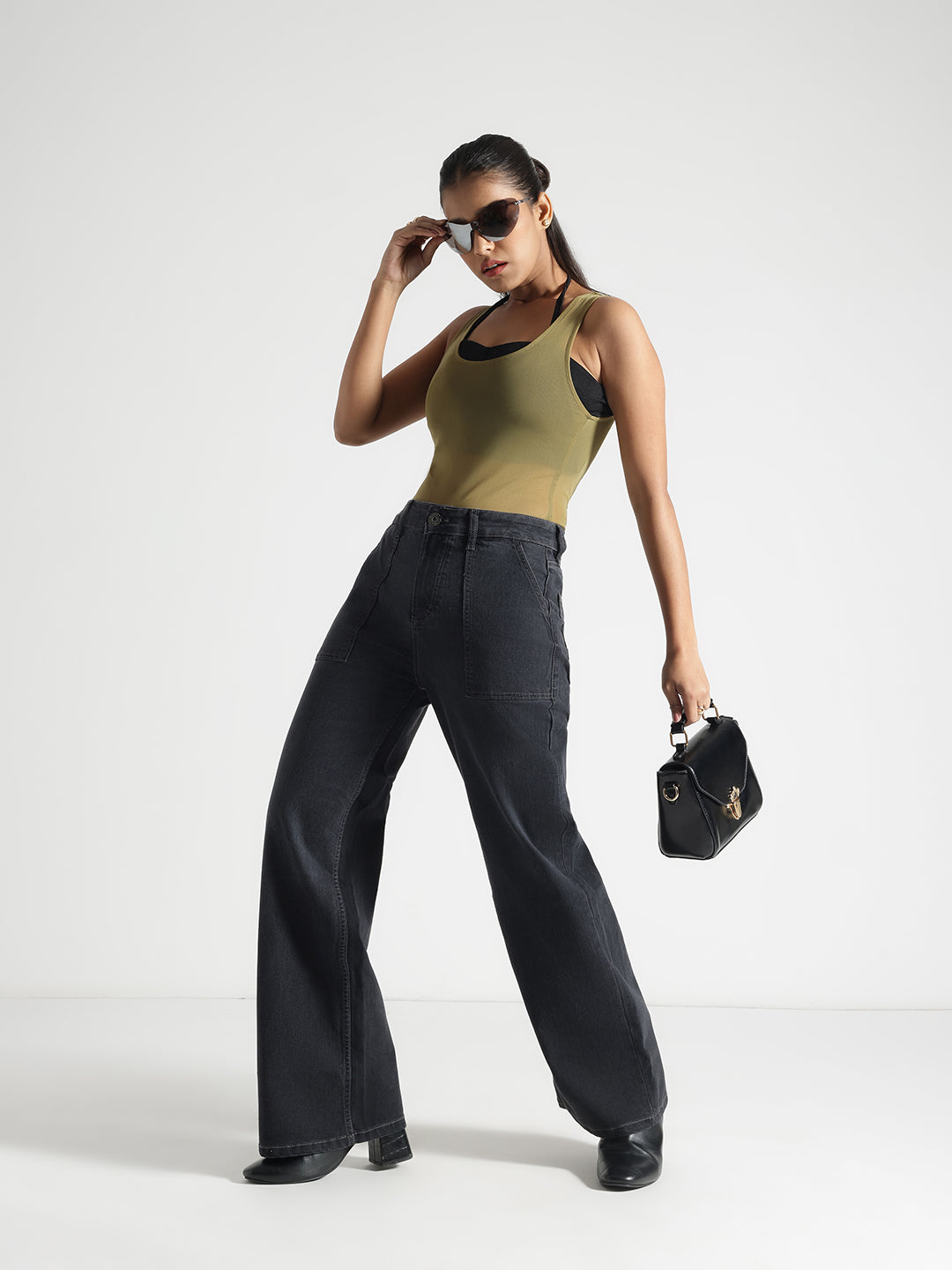 Black Wide-Leg Relaxed Fit Jeans