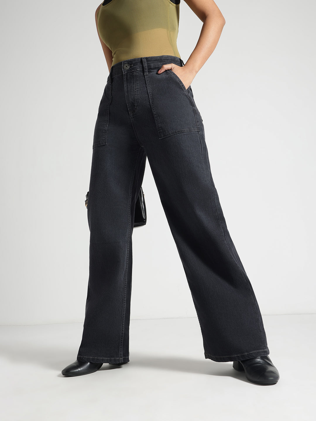 Black Wide-Leg Relaxed Fit Jeans