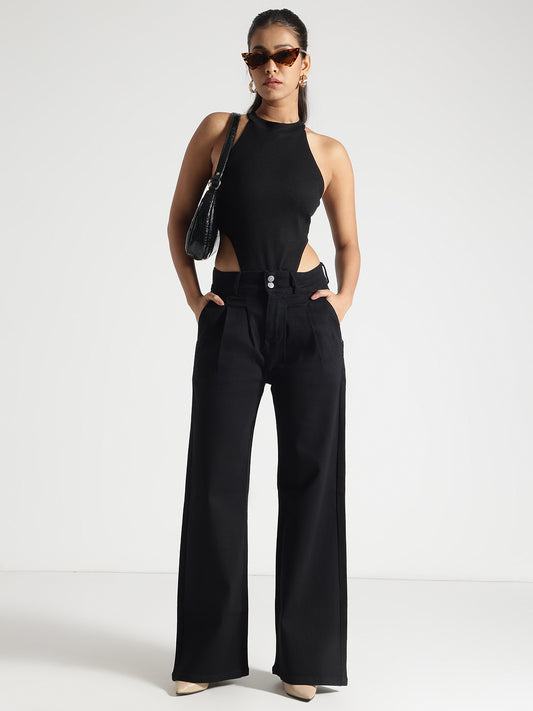 Black Wide-Leg Pleated Jeans