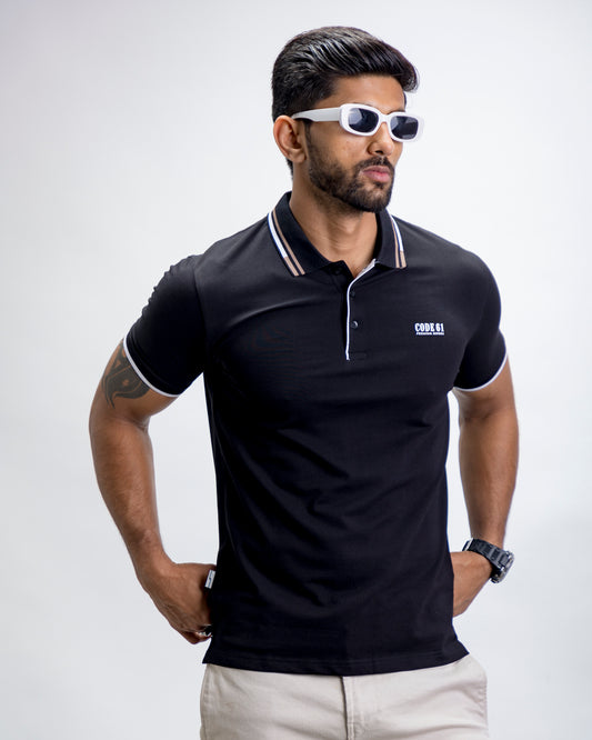 Classic black with contrast collar polo t-shirt