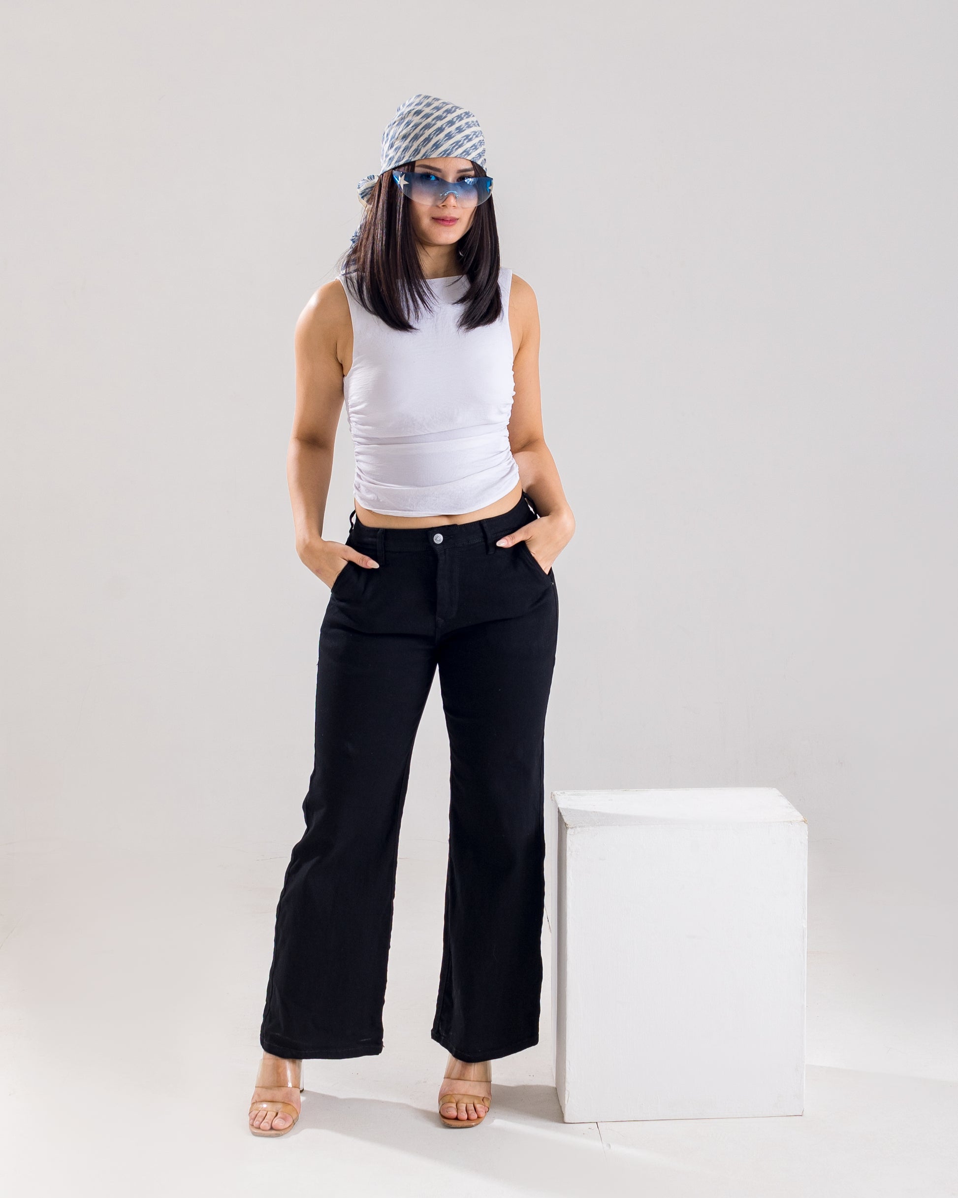 Perfect-Fit Wide-Leg Black Jeans - Main Image