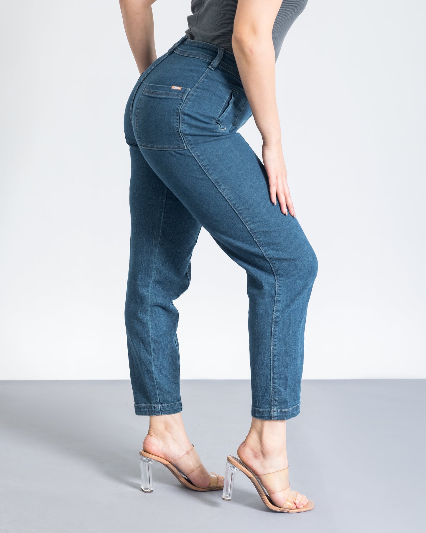 Blue Tinted Carrot Fit Jeans